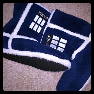 TARDIS doctor who slippers